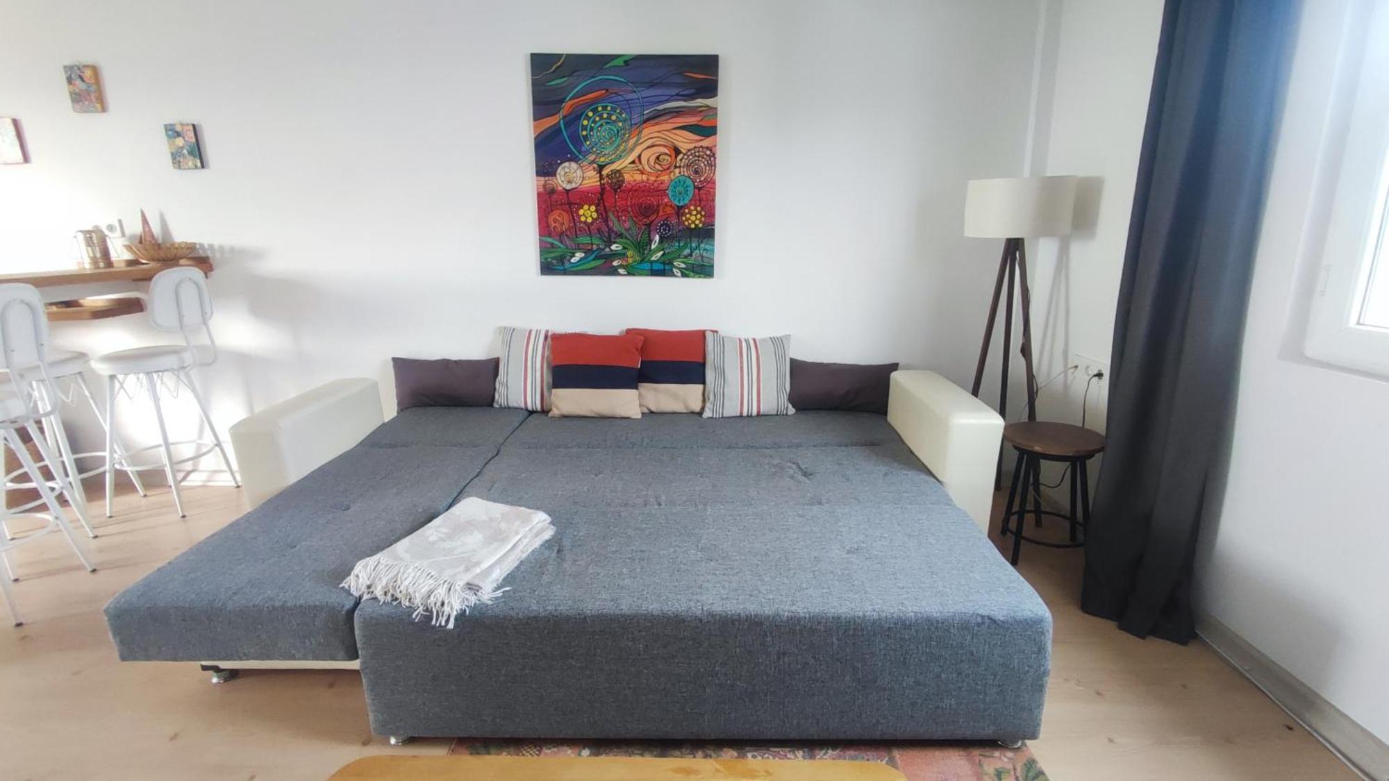 Central, Cozy, 15 Min Walk To The Beach, Fast Wi-Fi, Free Parking, 4Ppl Bodrum Bagian luar foto