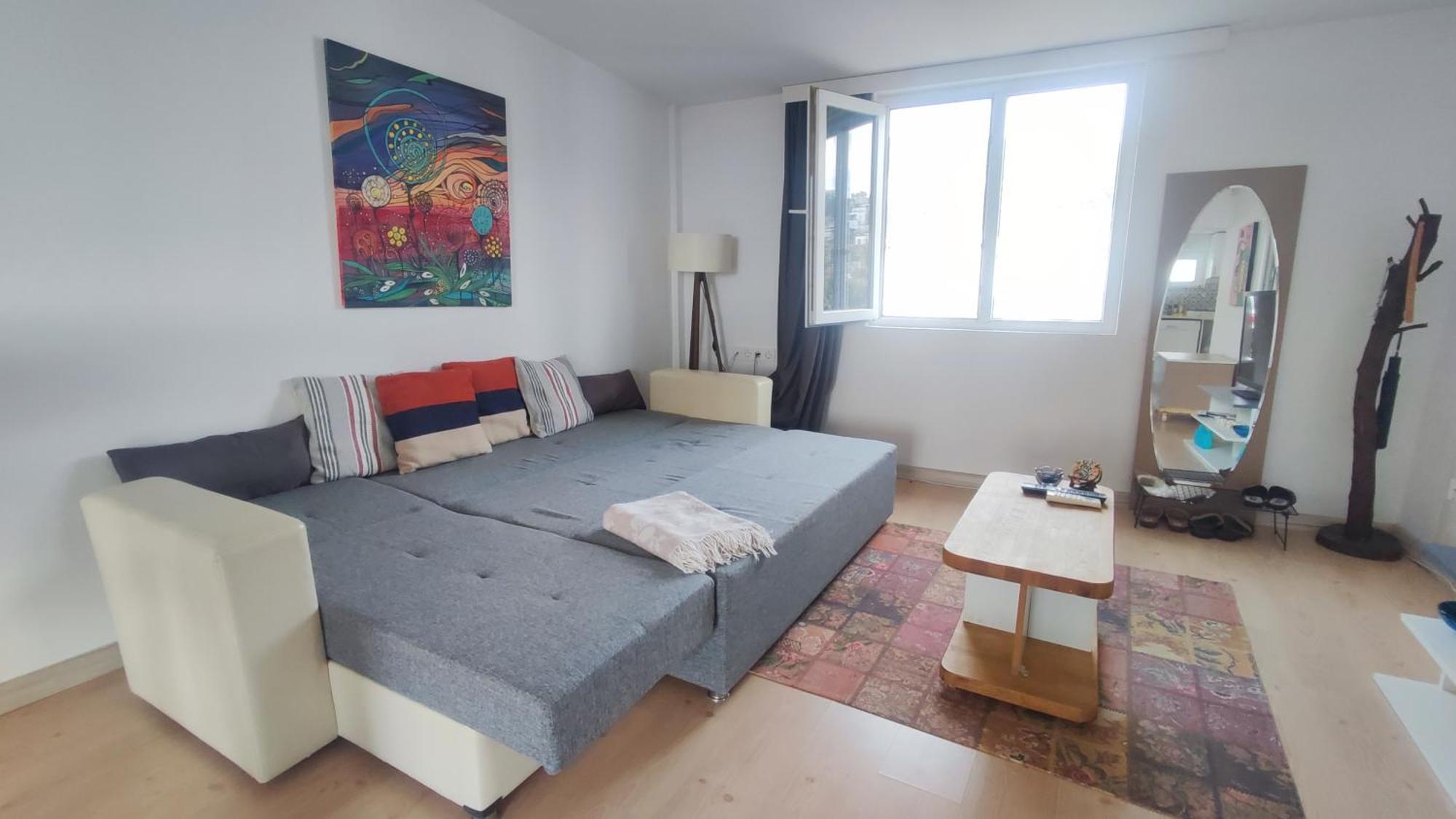 Central, Cozy, 15 Min Walk To The Beach, Fast Wi-Fi, Free Parking, 4Ppl Bodrum Bagian luar foto